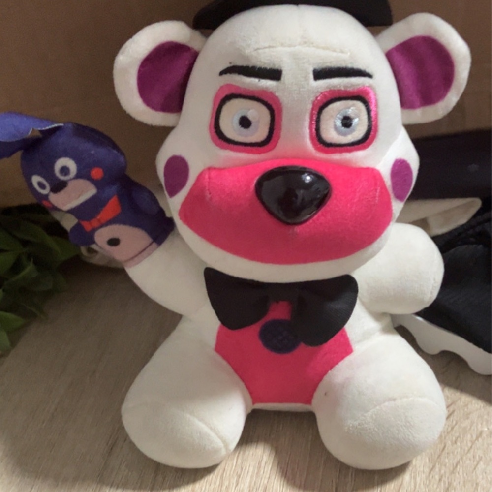 FNAF PLUSHIES
